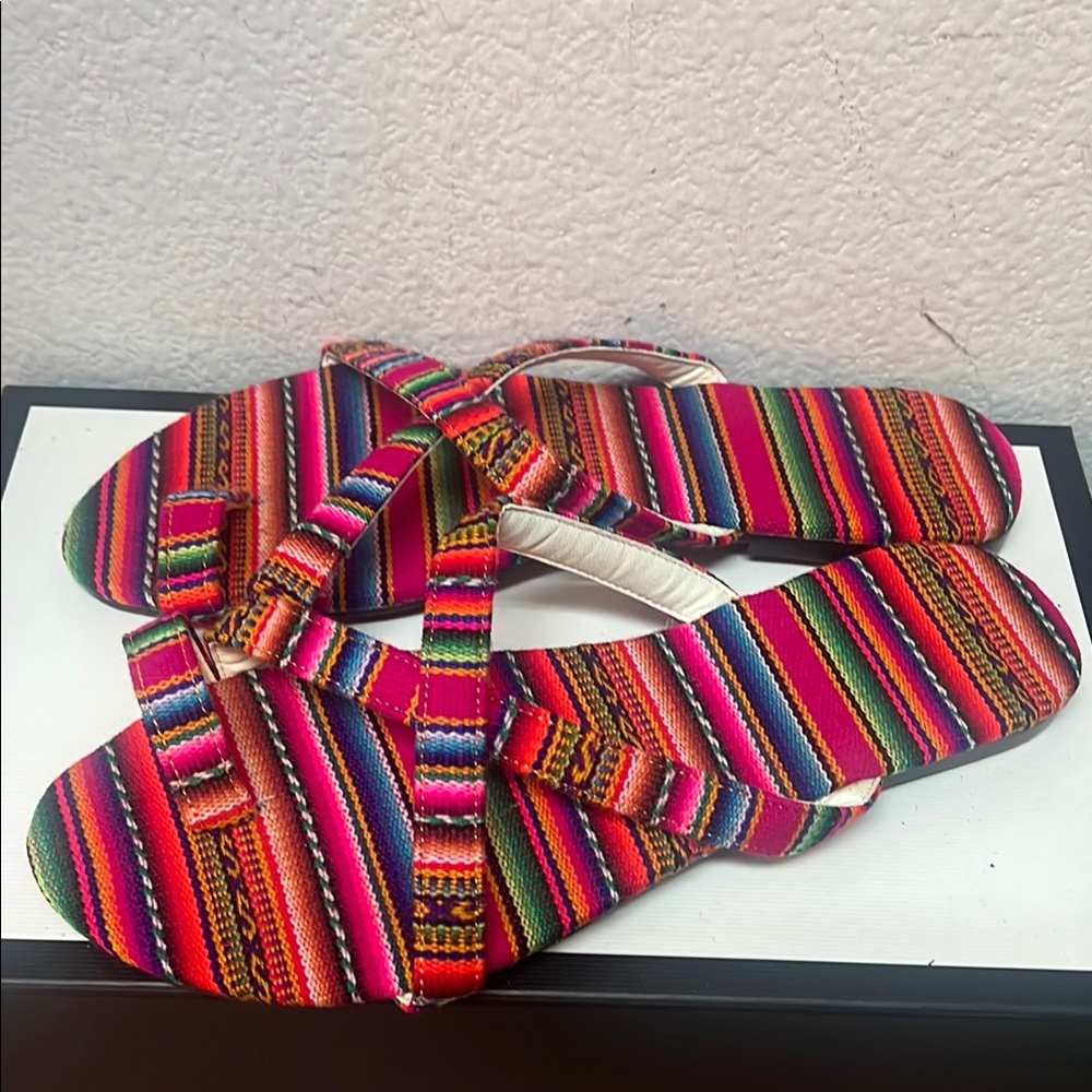 🪅 Fiesta Spurs Mexican Style Striped Sandals
